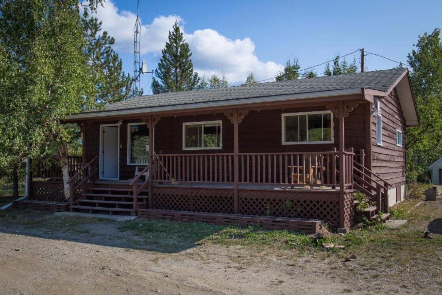 Canada, Mayo, Bedrock Motel & RV Park