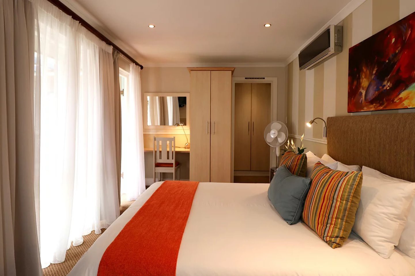 Fifth Avenue Beach House - Port Elizabeth