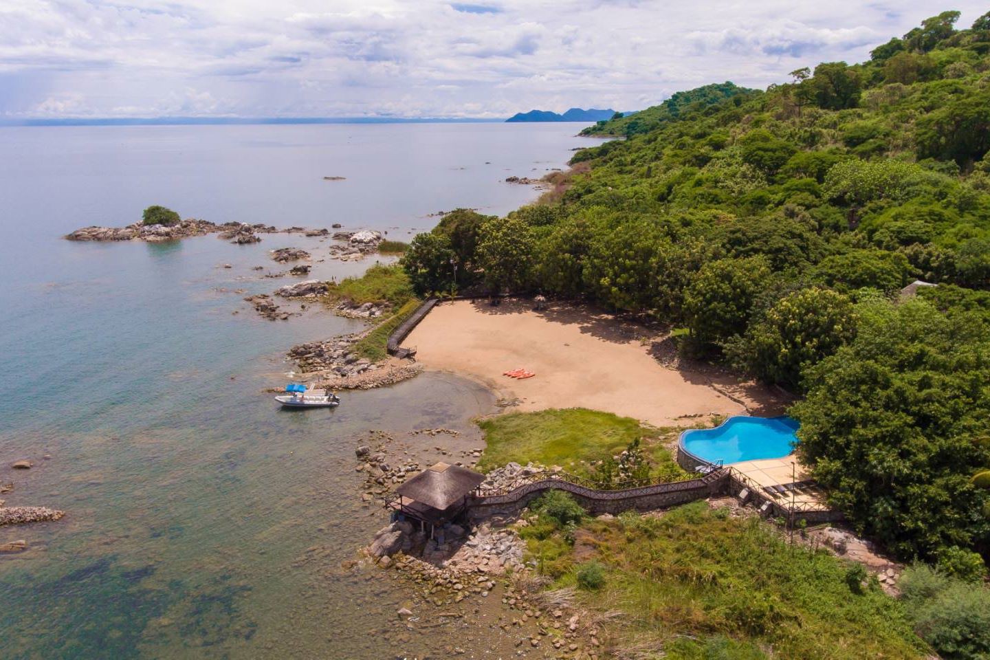 Blue Zebra Island Lodge - Salima