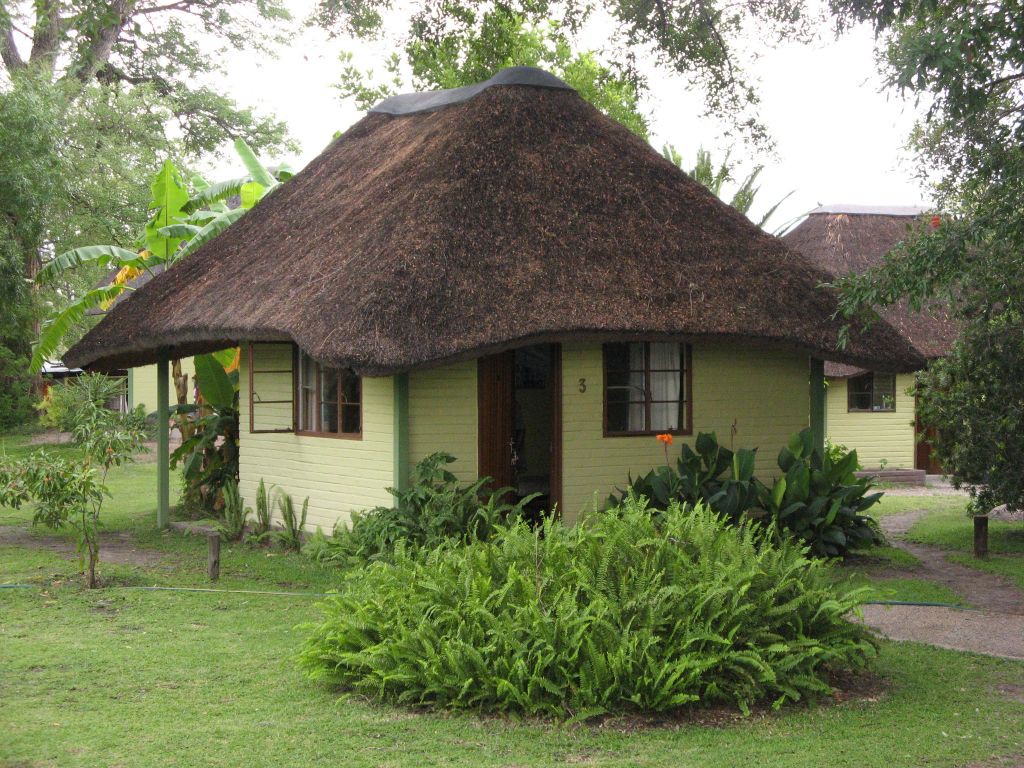 Mahangu Safari Lodge - Divundu