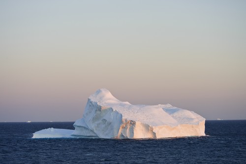 Afbeelding van Iceberg In The Baffin Bay Greenland HGR 01873 500  Photo Thomas Haltner