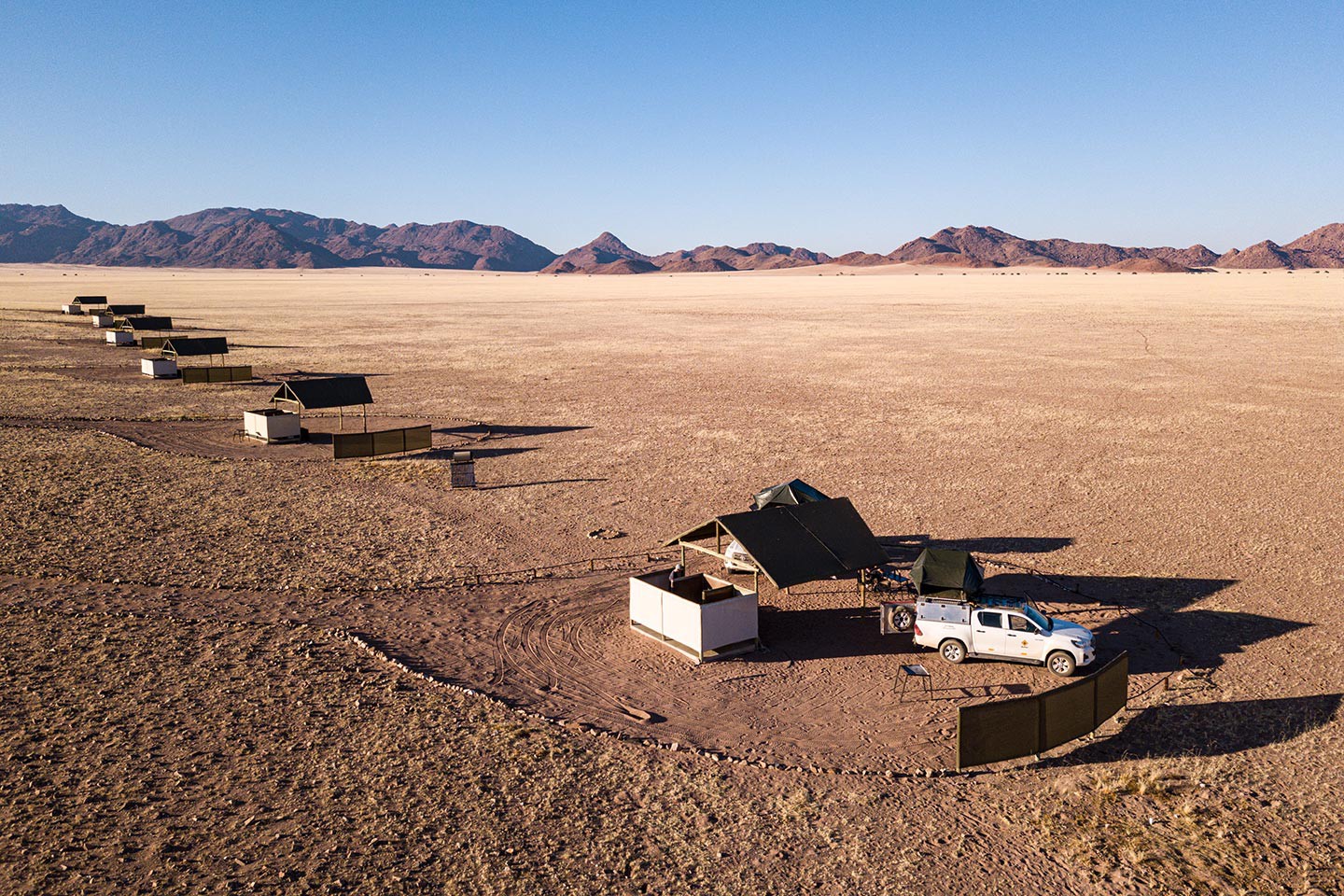 Kanaan N/a'an ku sê Desert Retreat