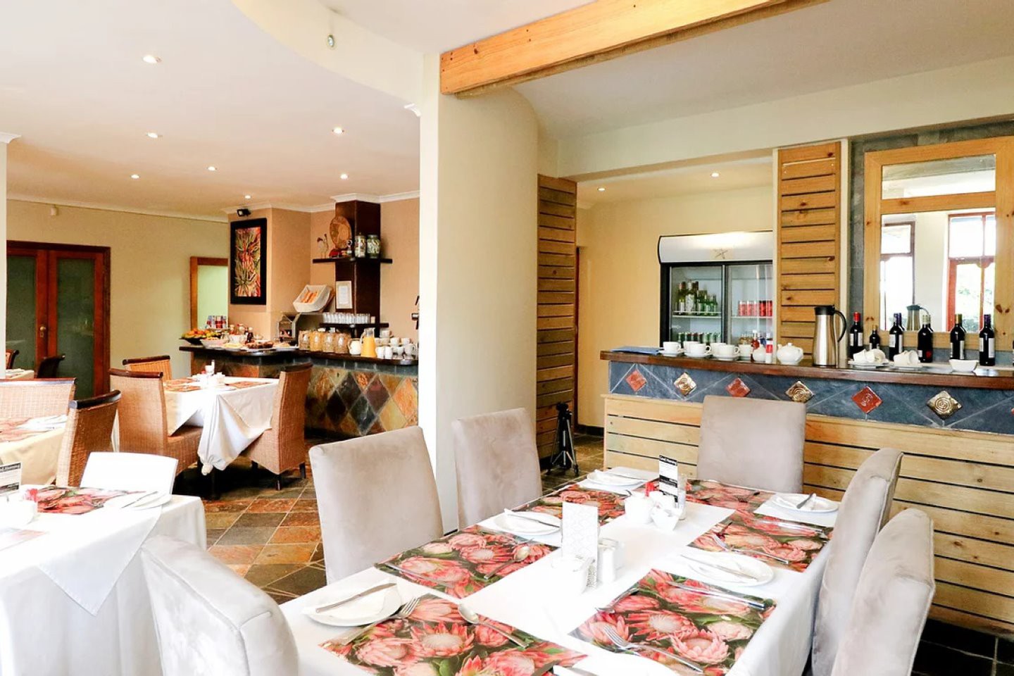 Fifth Avenue Beach House - Port Elizabeth