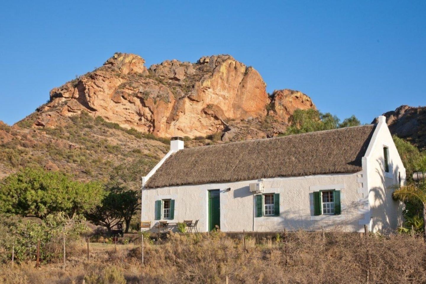 Afbeelding van Red Stone Hills Oudtshoorn Birds Nest