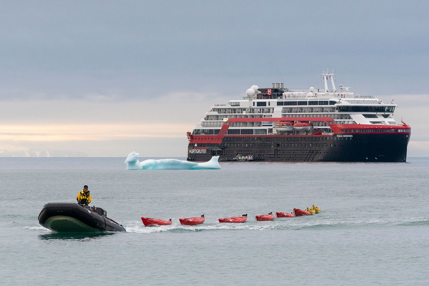 Motorschip Roald Amundsen