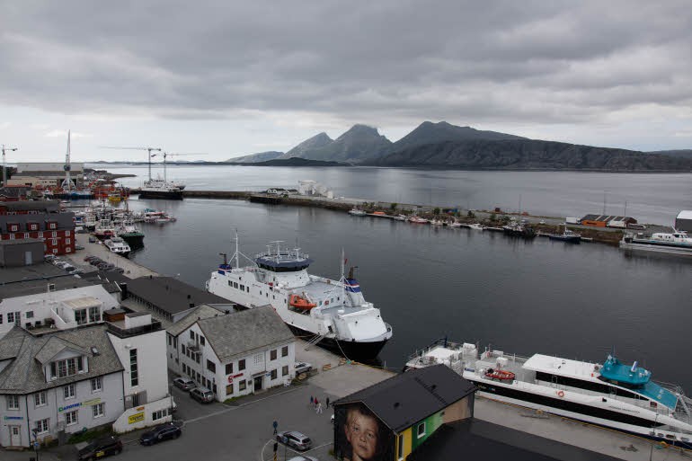 Sandnessjøen, Scandic Hotel Syv Søstre