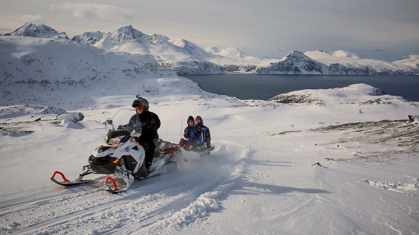 Sneeuwscootertocht Uløybukt