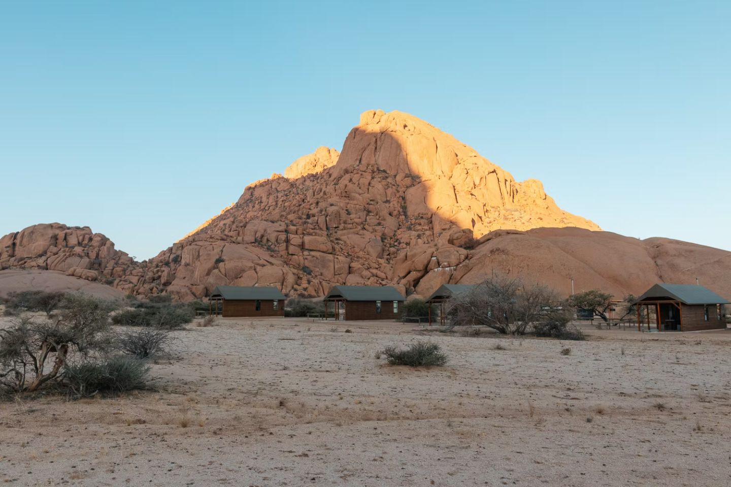 Spitzkoppe Cabin Camp - Spitzkoppe