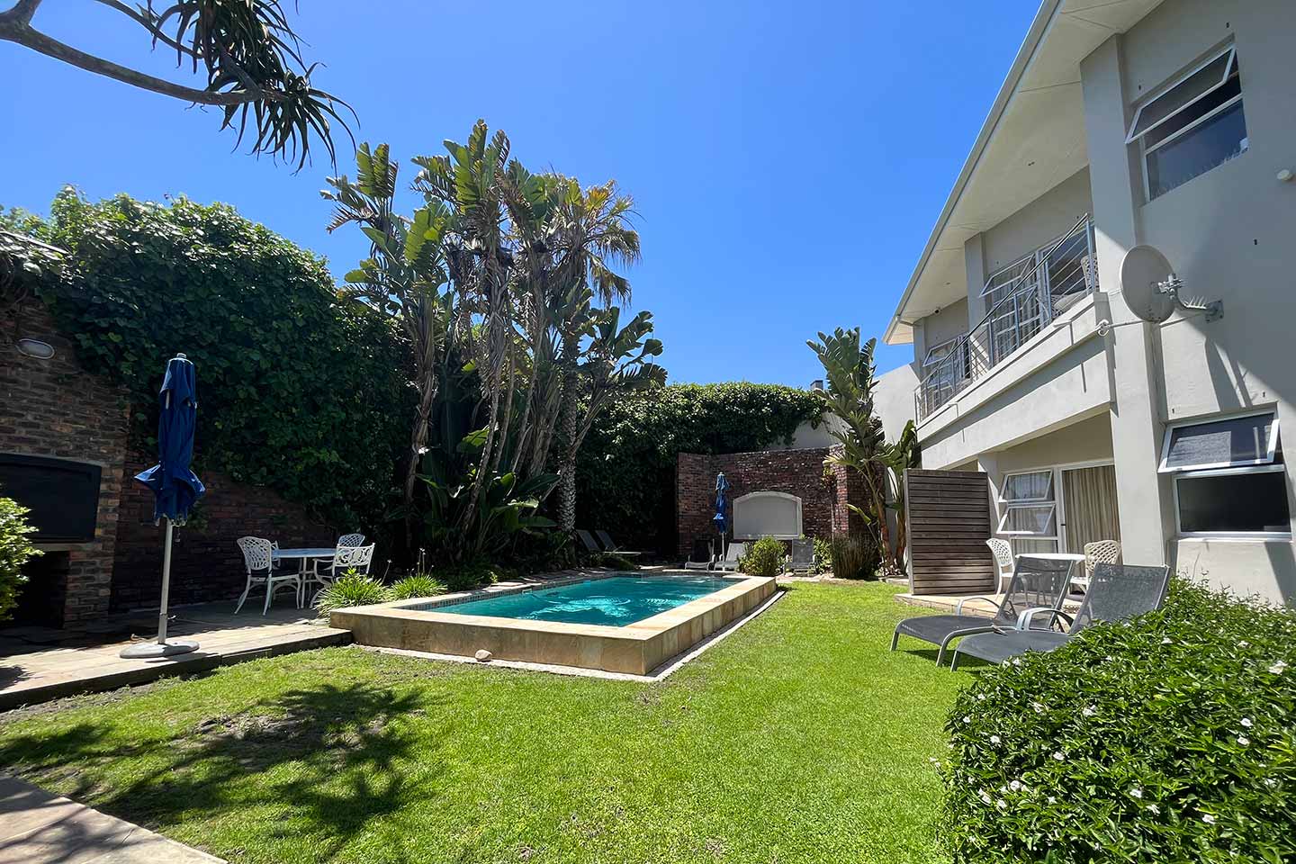 The Sir David Boutique Guesthouse - Bloubergstrand