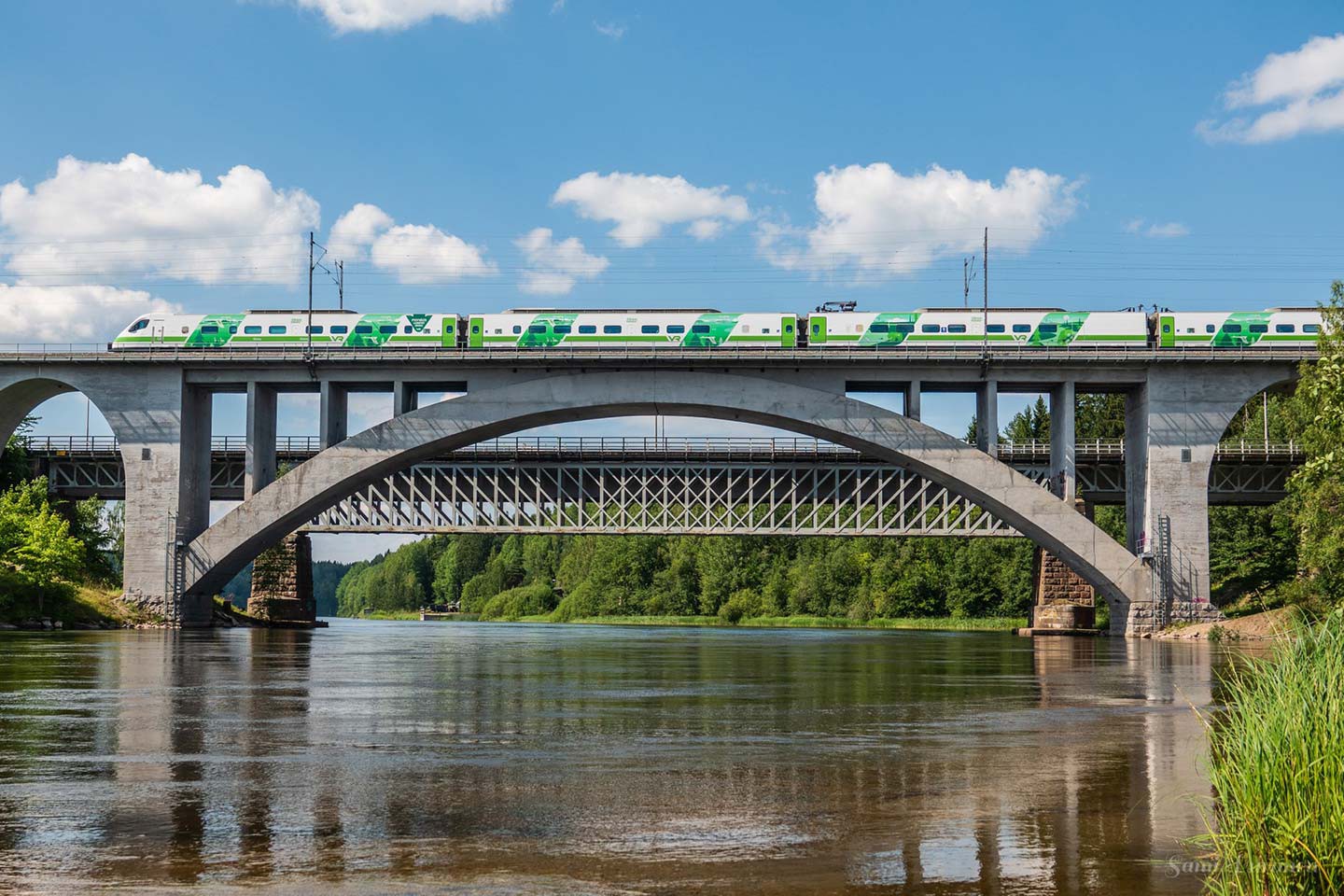 19.00 uur per VR Autotrein van Helsinki naar Rovaniemi