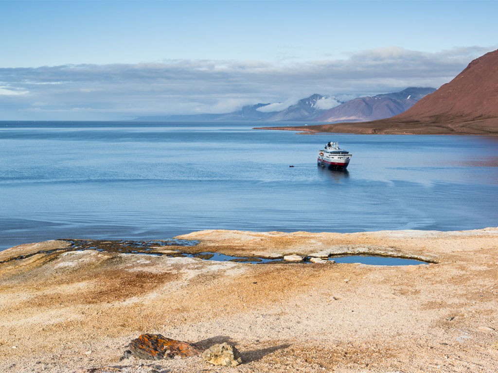 Afbeelding van Woodfjord Hurtigruten Merete Wiken Dees Copy