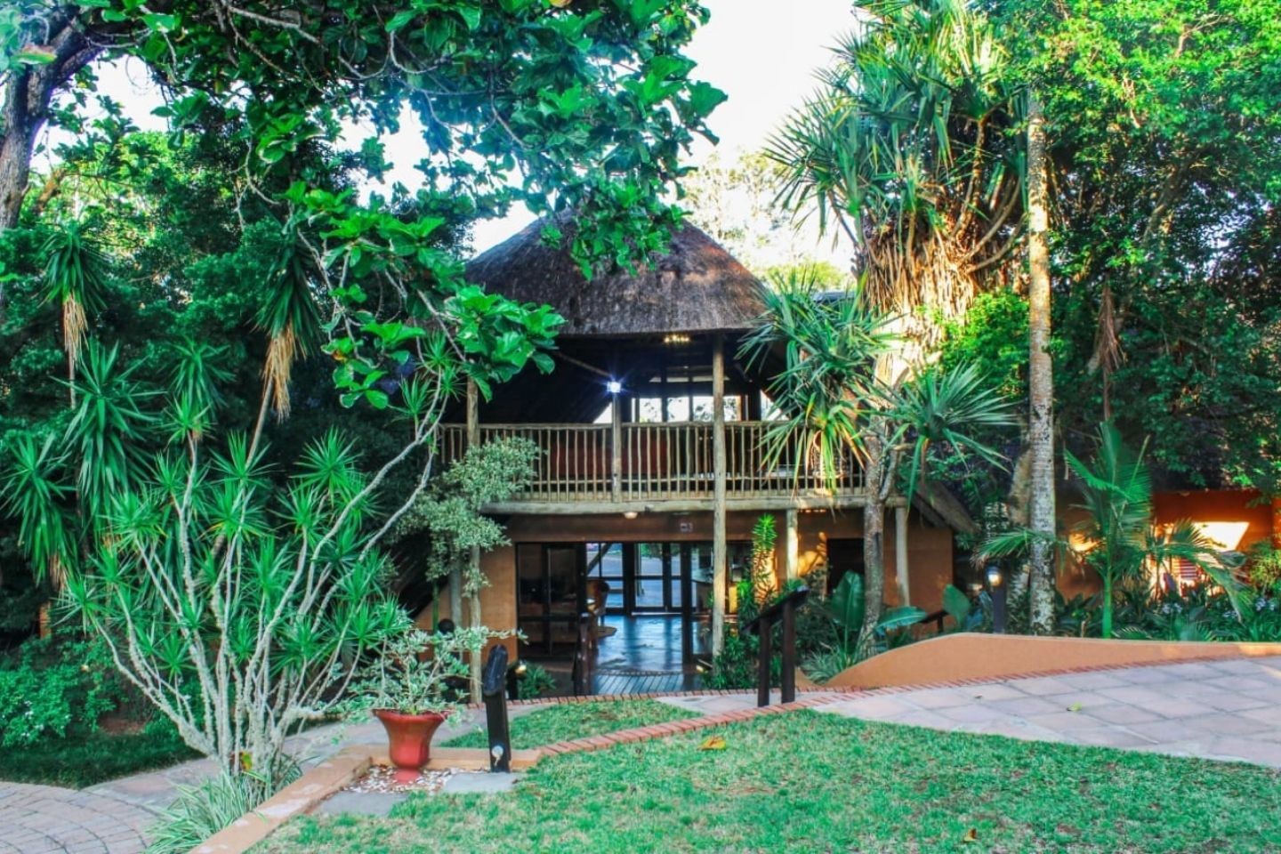 AmaZulu Lodge - St. Lucia