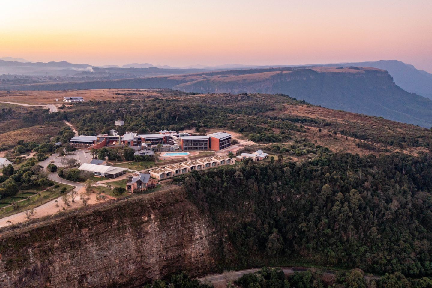 Afbeelding van Angels View Hoyohoyo Graskop Aeriel Mountain