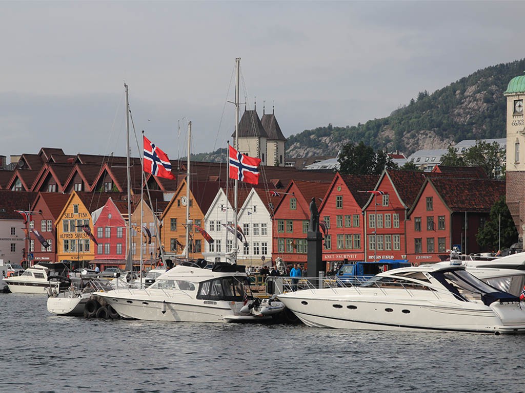 Afbeelding van Bergen Hurtigruten Livia Bonitz Bryggen