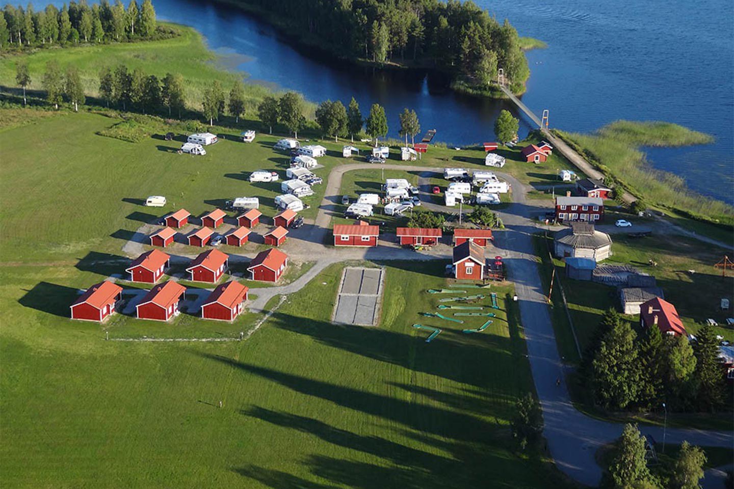 Burträsk, Burträsk Camping en vakantiehuizen