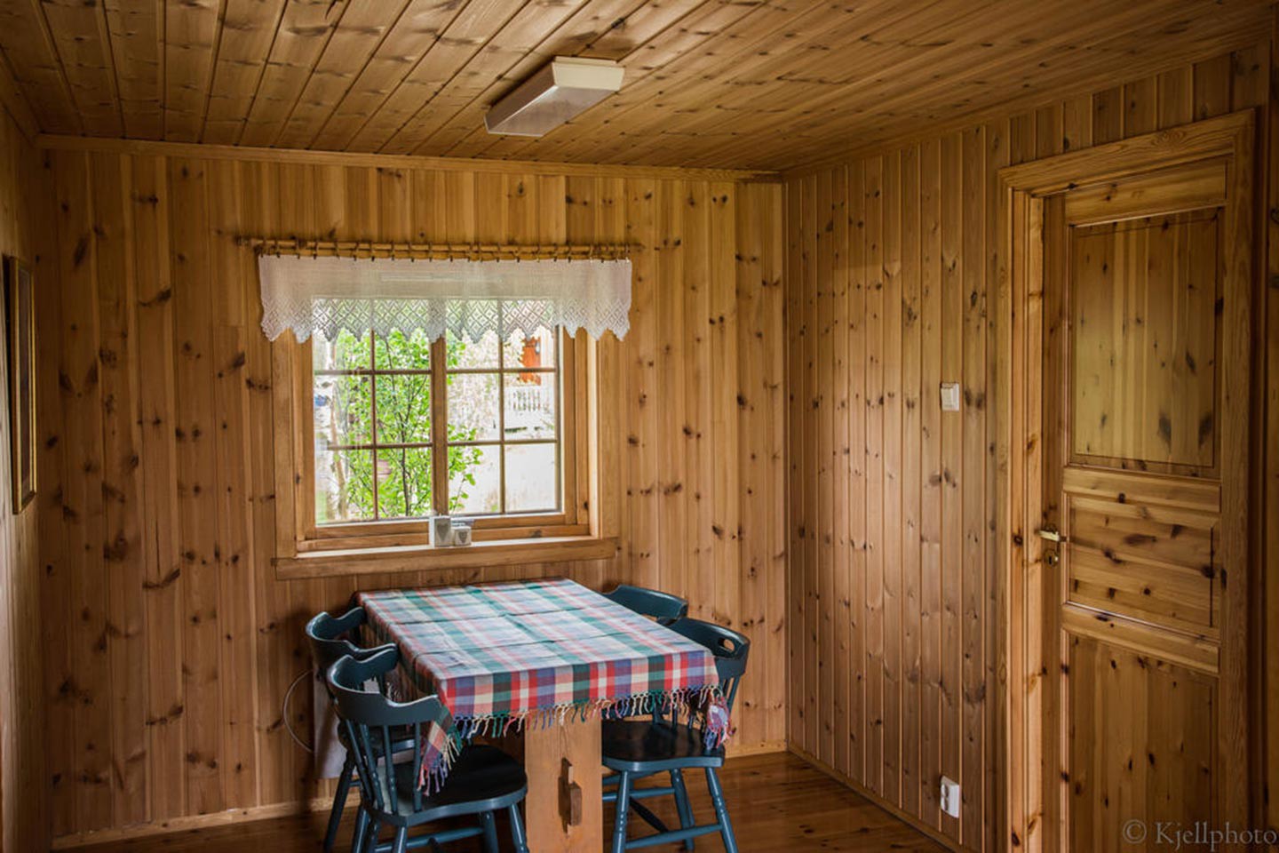 Dombås, Dovrefjell Lodge bungalow