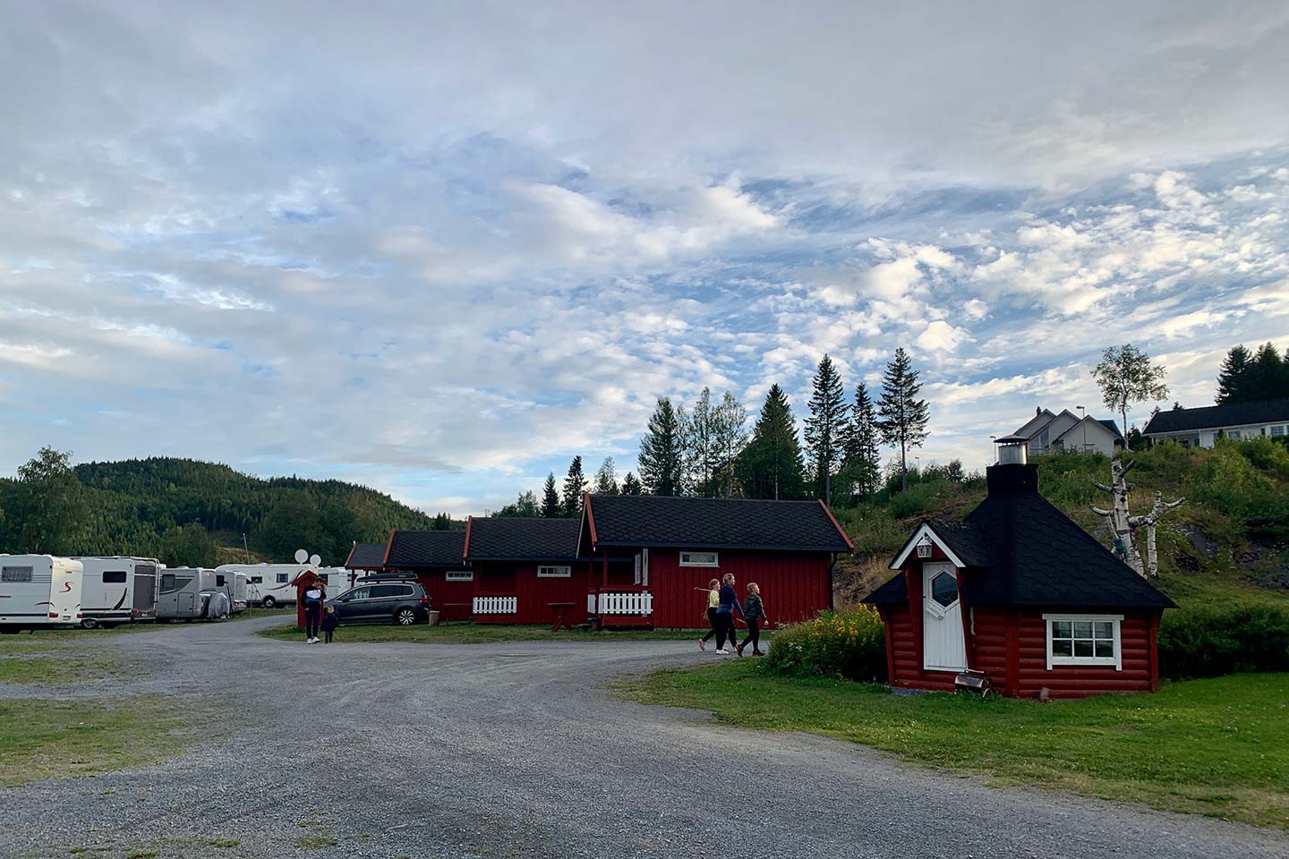 Steinkjer, Føllingstua Camping kampeerhut