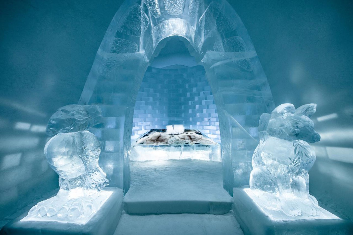 Jukkasjärvi Ice Hotel