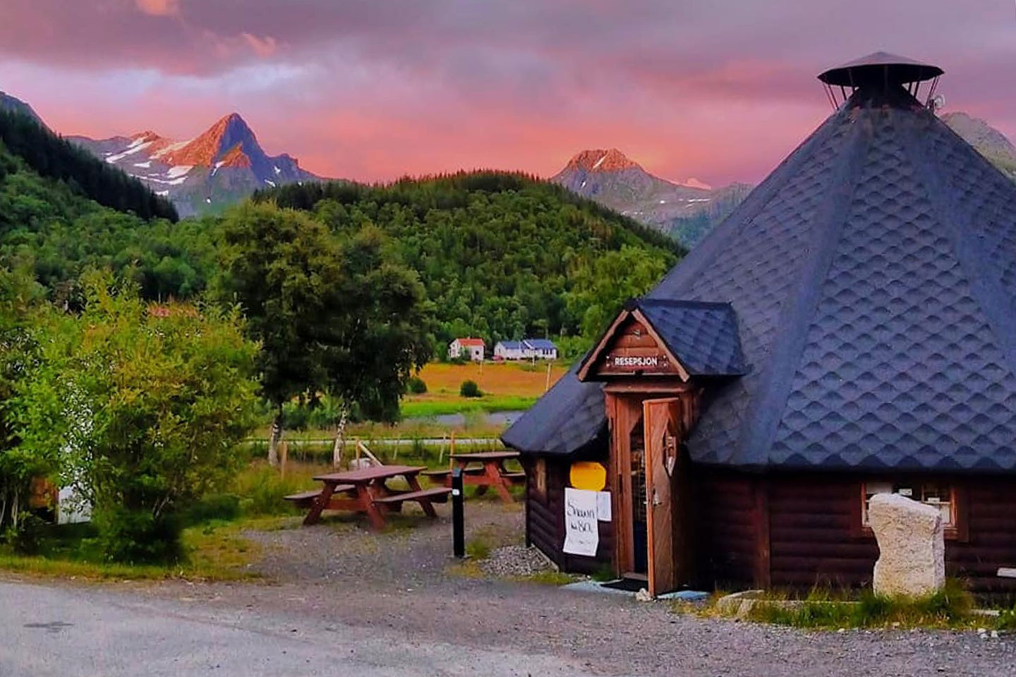 Laukvik, Sandsletta Camping Kleine Bungalow