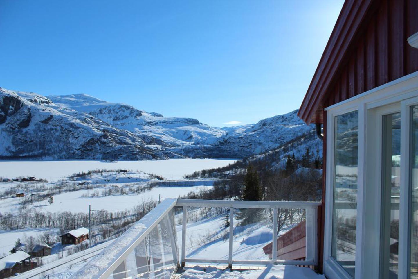 Myrdal, Vatnahalsen Høyfjellshotell