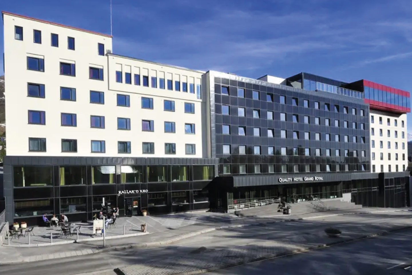 Afbeelding van Narvik Quality Hotel Grand Royal Facade Cape Tracks