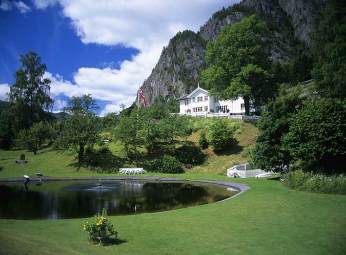 Flatdal, Nutheim Gjestgeveri