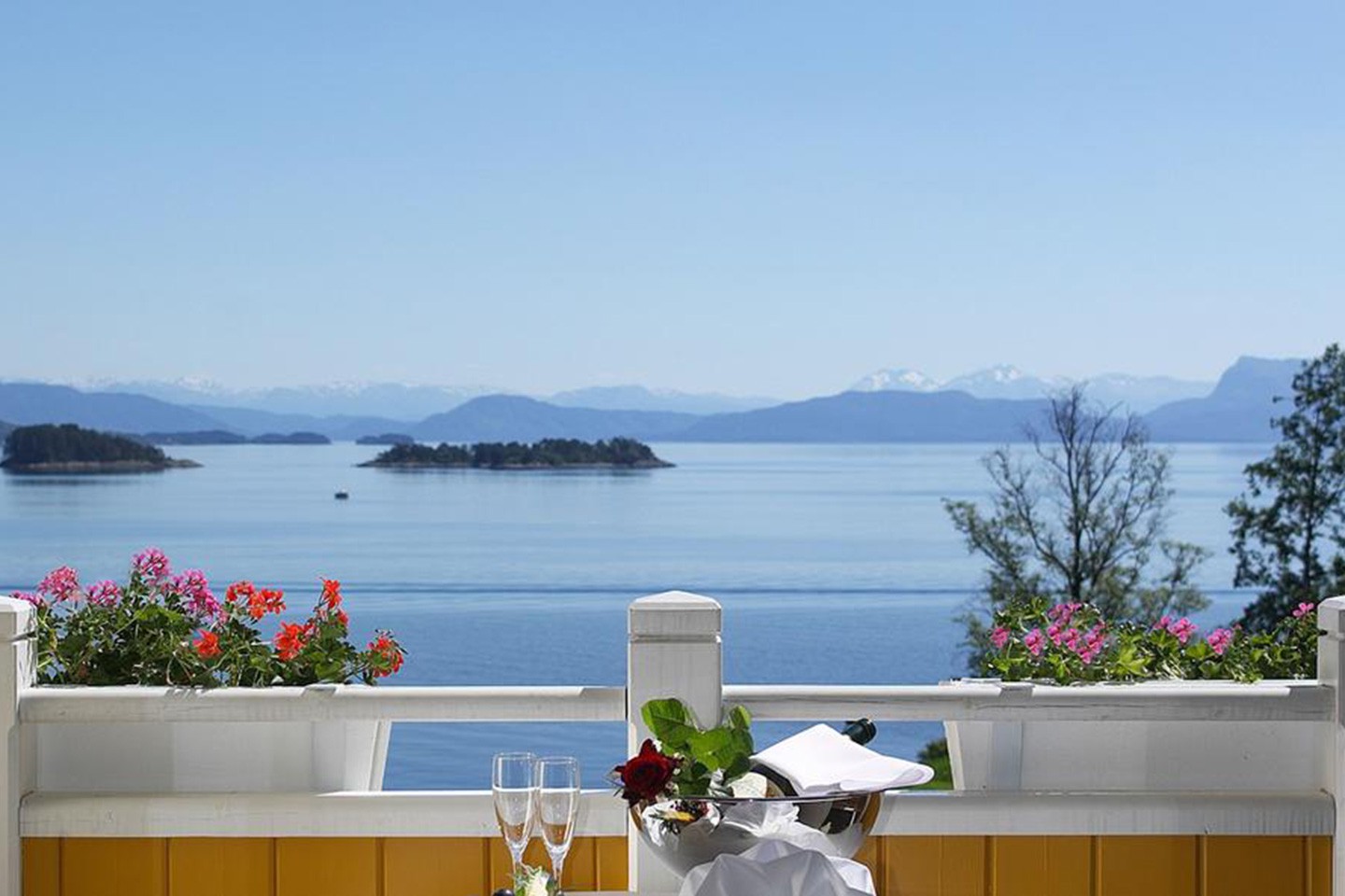 Osøyro, Solstrand Fjordhotel