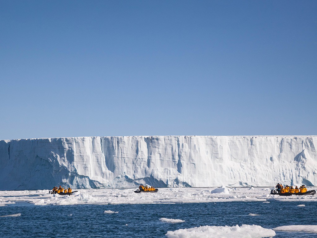 Afbeelding van Quark Expeditions Arctisch Gebied Zodiac Cruise Acacia Johnson