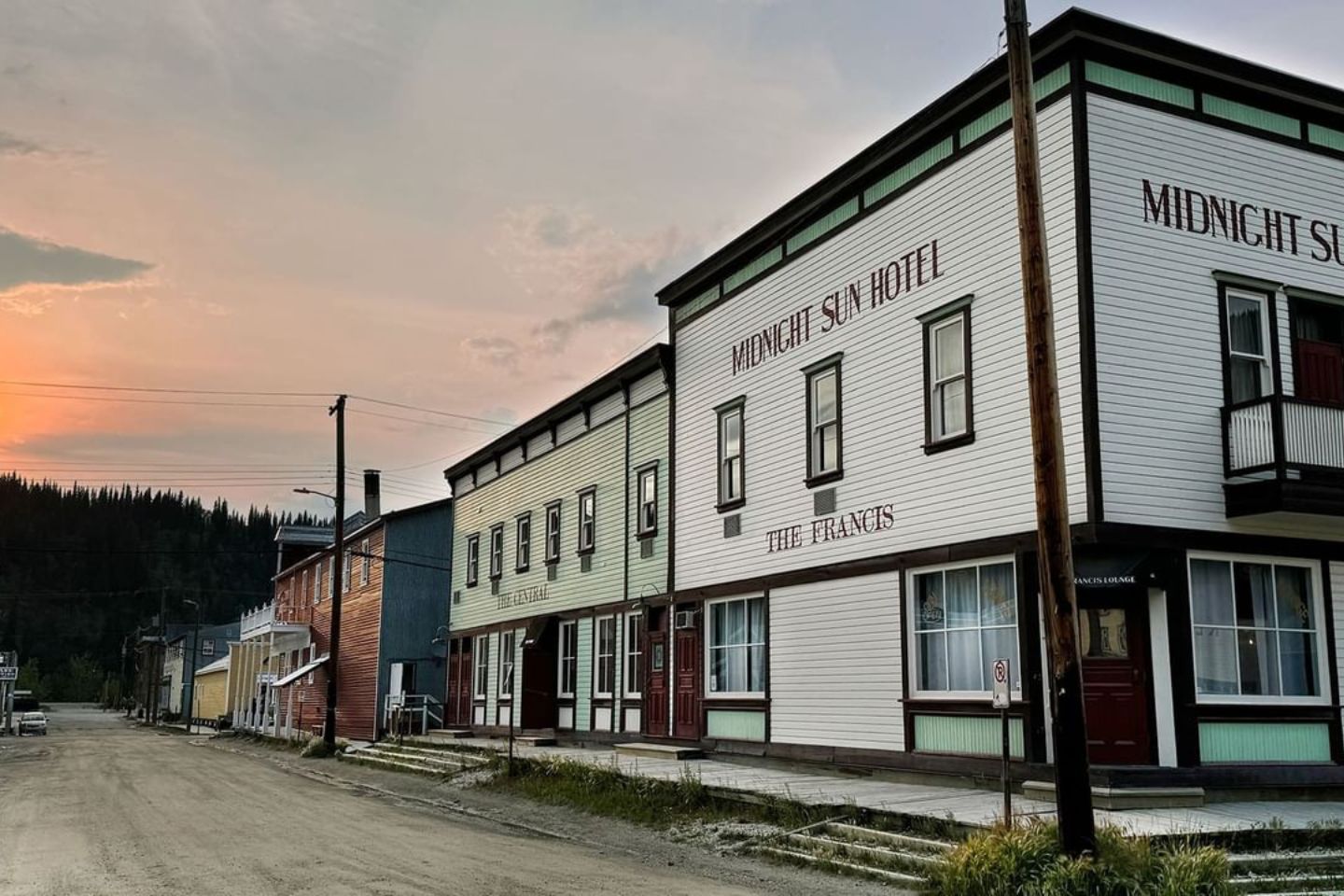 Canada, Dawson City, Midnight sun hotel