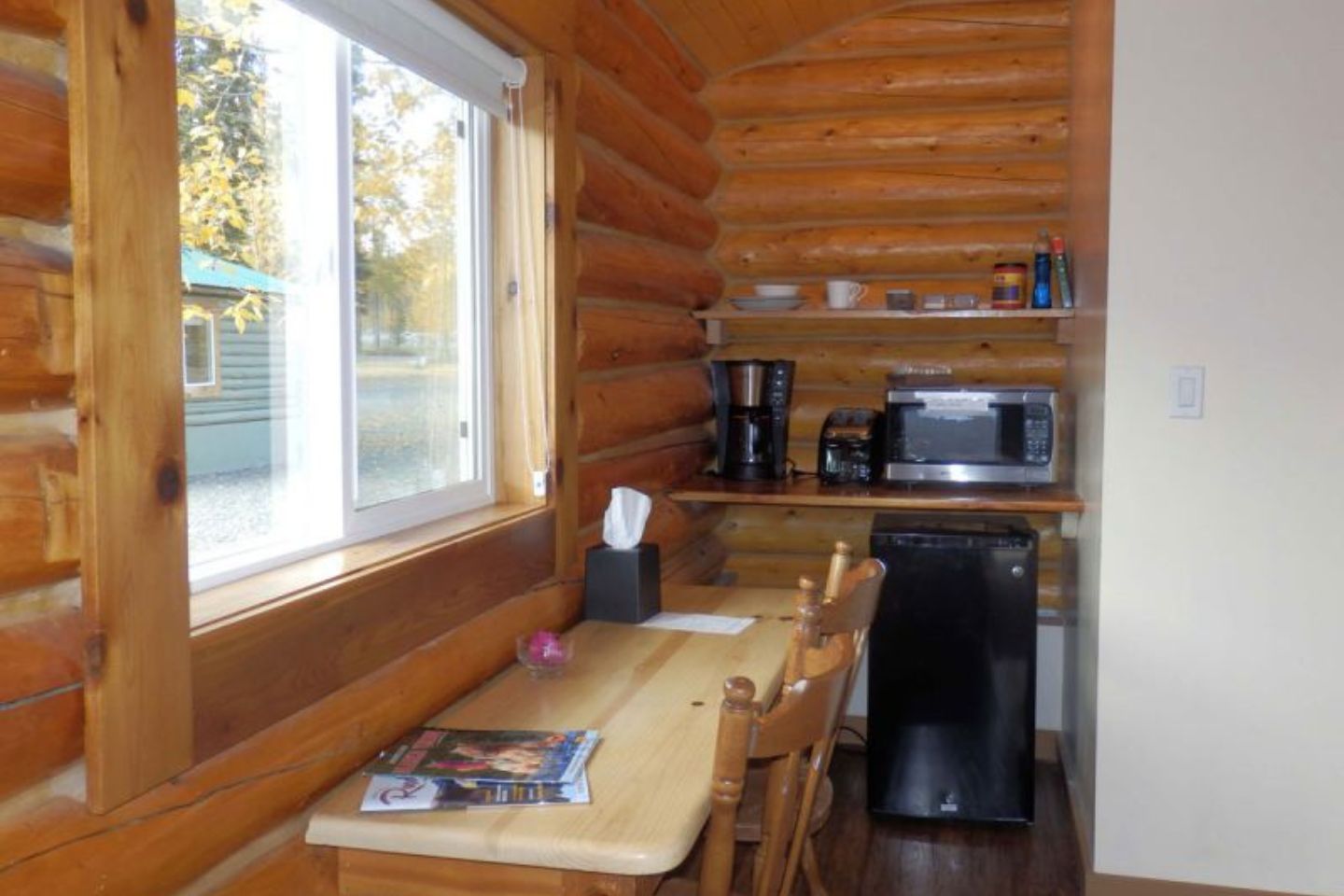 Canada, Koidern, Discovery Yukon Lodging