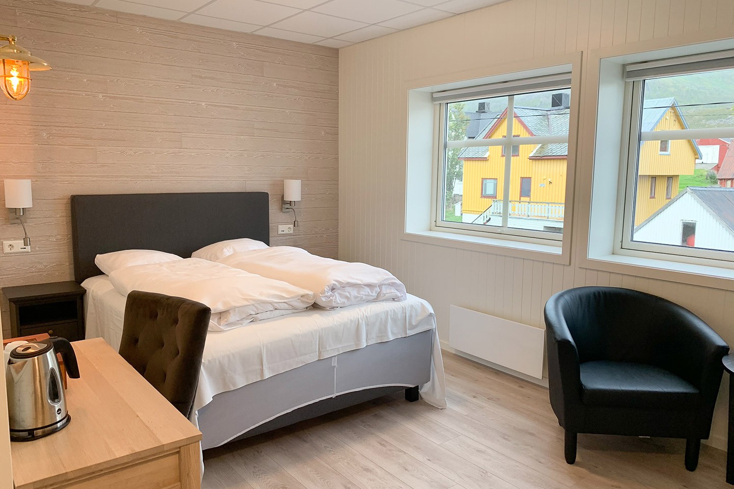 Senjahopen, Mefjord Brygge hotelkamer