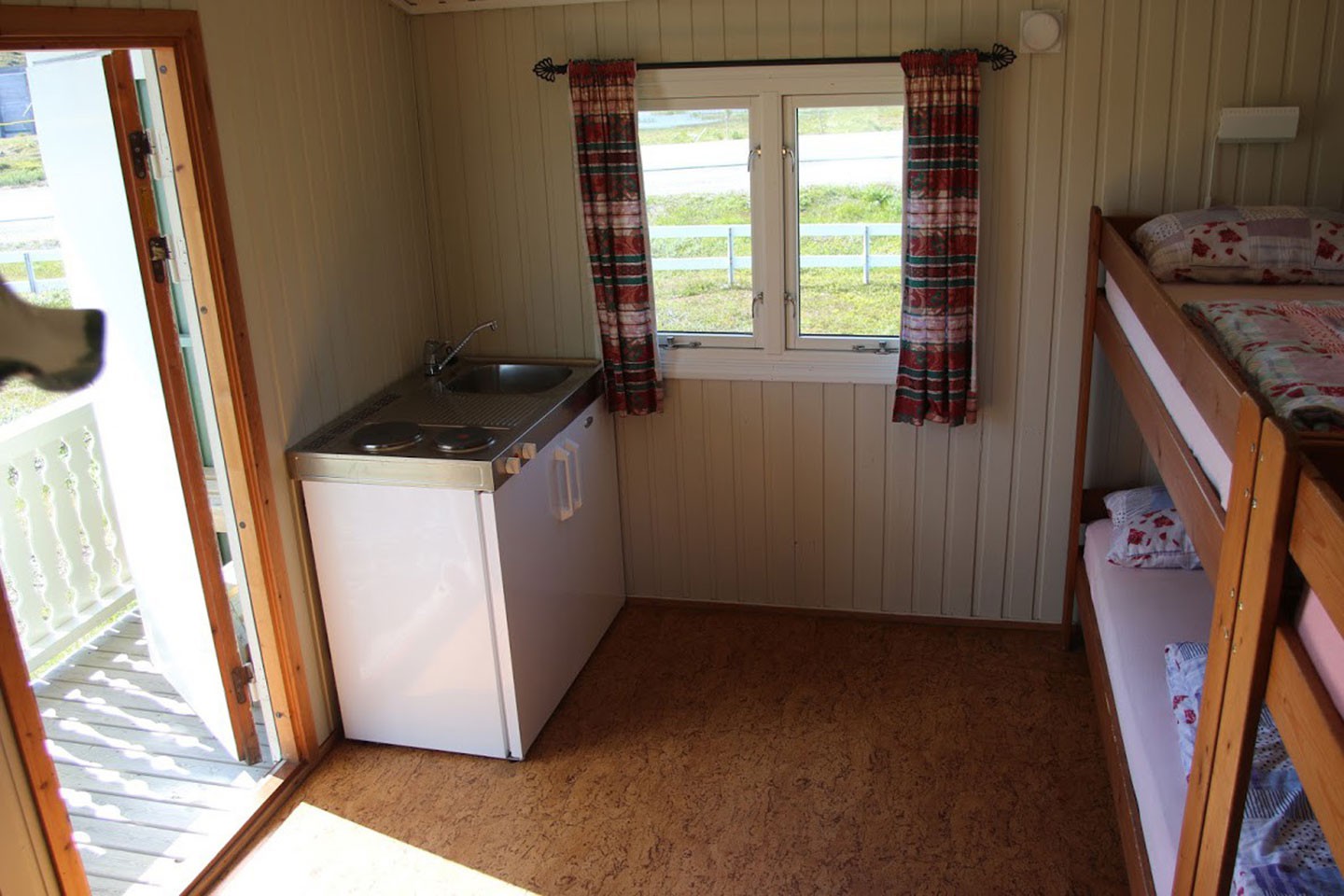 Skipsfjord, Nordkapp Camping kampeerhutten