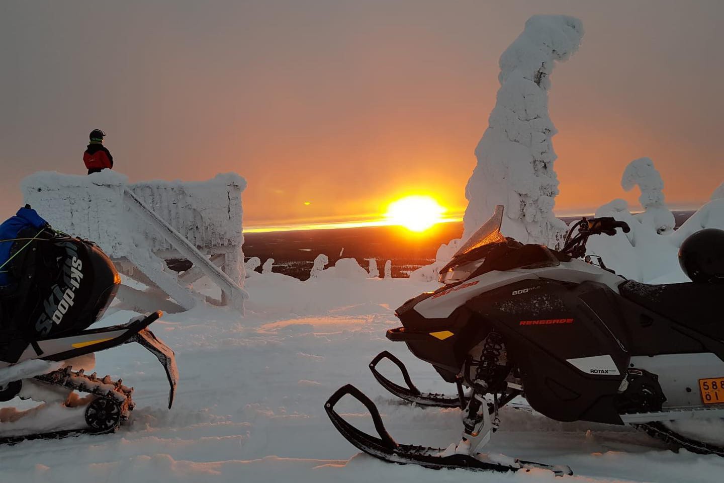 Sneeuwscootersafari Ruka