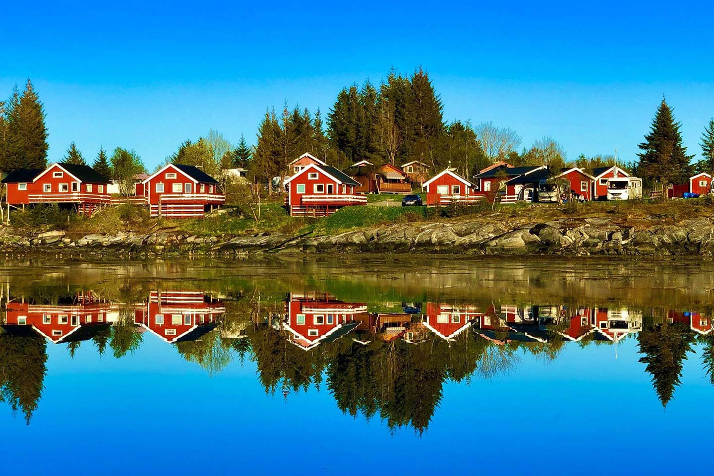 Tjøtta, Offersøy Camping Helgeland