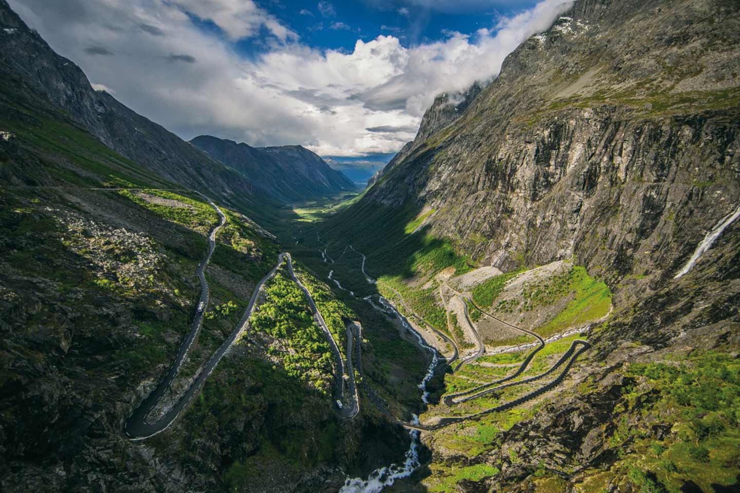 Afbeelding van Trollstigen Rijden Idunn Trollstigen National Tourist Routes Samuel Taipale Visitnorway