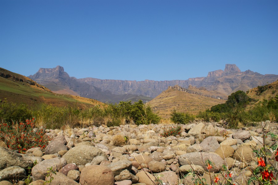 Amphitheater (de Wandeling Gaat Naar De Val Van De Tugela Falls%2C Dit Is De Bedding Van De Tugela Rivier)