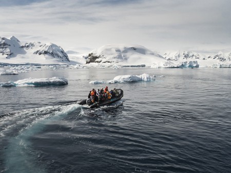 Antarctica Vakantie Zodiac Oceanwide Expeditions Dietmar