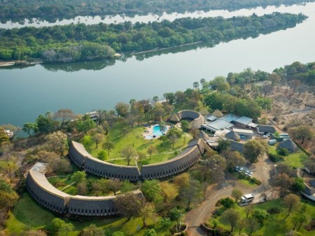 Azambezi Lodge 03