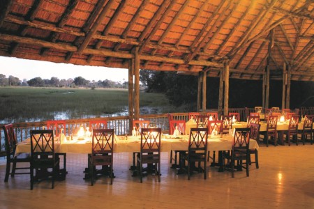 Diner Moremi Crossing Under One Botswana Sky