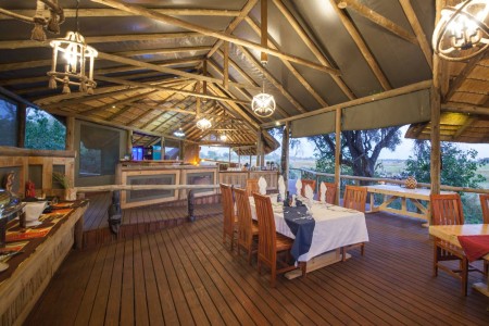 Diner Rra Dinare Under One Botswana Sky