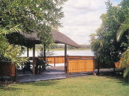 Divundu Mahangu Safari Lodge