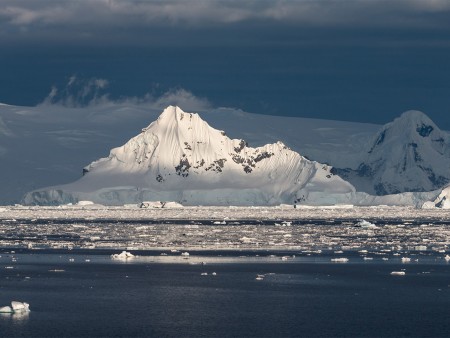 Expeditie Antarctica Basecamp Ramon Lucas