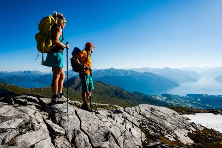 Geirangerfjord Zien Reis Thialf Hiking In Stranda Mattias Fredriksson VisitNorway Com