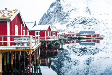 Hurtigruten Bergen Kirkenes Sheridan Conor Reine