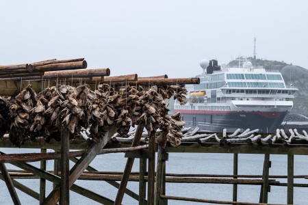 Hurtigruten IJmuiden Honningsvag IJmuiden Svolvar Norway HGR 156133 Photo Tommy Simonsen