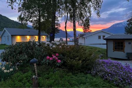 Kinsarvik Camping
