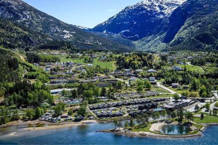 Kinsarvik Camping