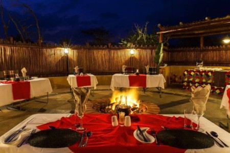 Kololo Game Reserve Boma Diner