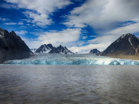 Liefdefjorden Monacobreen Hurtigruten Dominic Barrington Copy