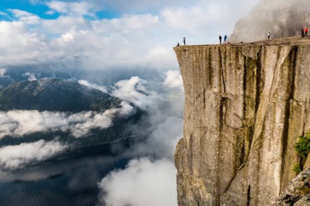 Lilland Hotel Tau Preikestolen